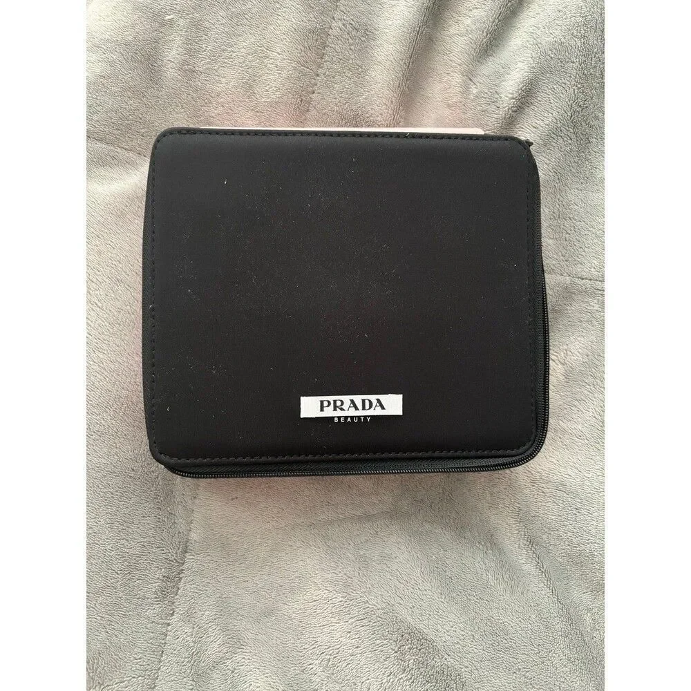 Prada makeup/jewelry case - Picture 1 of 6